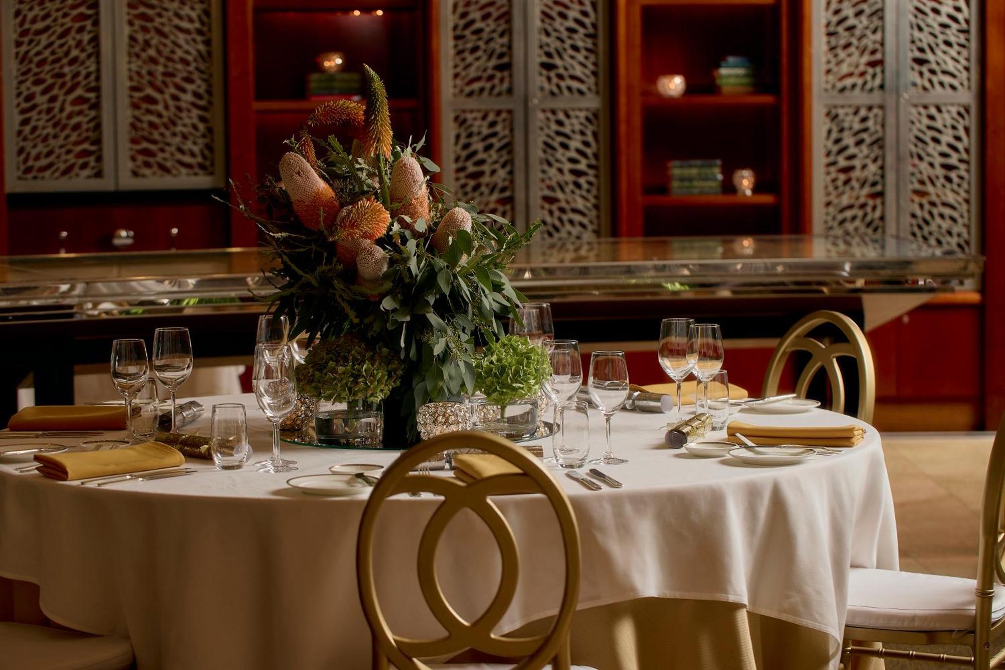 Park Hyatt Melbourne Hotel Buitenkant foto The ballroom at the Emirates Palace